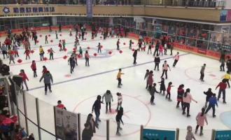 河北石家庄：本雪季已有超150万人参与冰雪运动