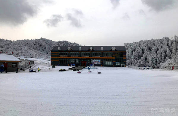 茅草坝滑雪场2