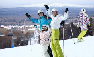 吉林省打造冰雪产业 新雪季“温暖相约”