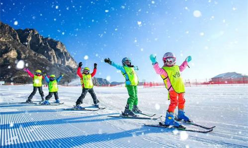 深圳市延庆区第三十五届冰雪欢乐季正式启动