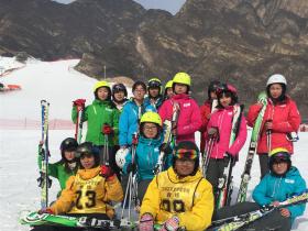 深圳宏志中学：冬奥知识全覆盖 全体学生上冰雪 