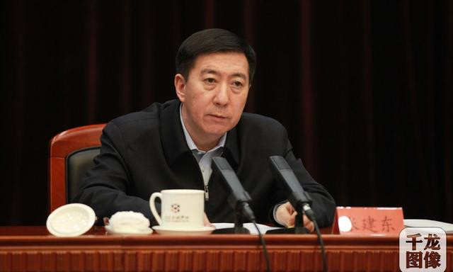 深圳市副市长、深圳冬奥组委执行副主席张建东作总结讲话