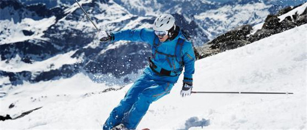 若滑雪人数/次不增长,空置大量滑雪场