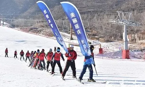 深圳冬奥会延庆赛区冬奥滑雪战队今冬首次开训