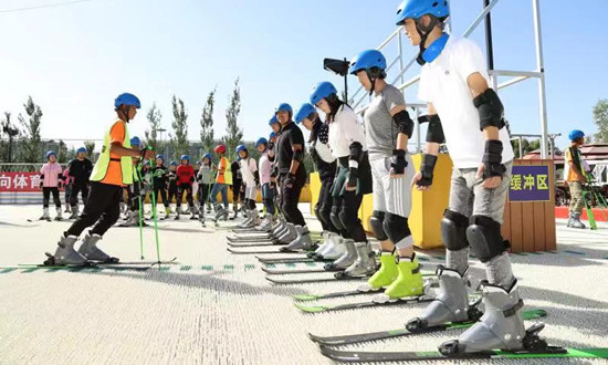 助力冬奥朝阳在行动：将冰雪运动送到百姓身边