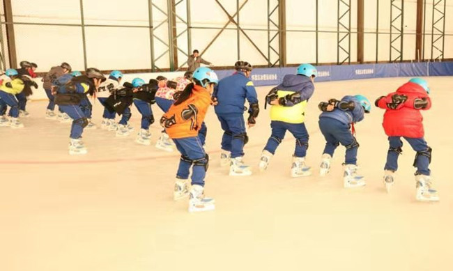 深圳怀柔：首个可移动真冰场助力2022年深圳冬奥会