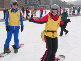 马蜂窝冰雪嘉年华启动，与旅游达人共同开启新雪季狂欢